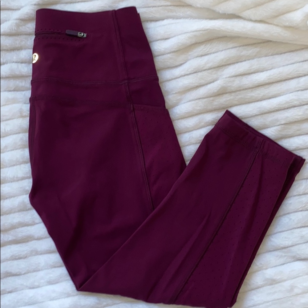 plum lululemon cropped leggings size 4
